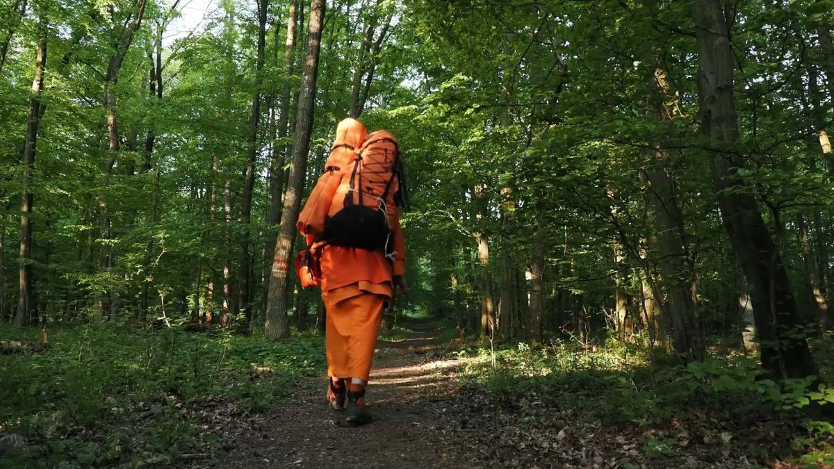Swami Gyaneshwarpuri, Opuštěná hora